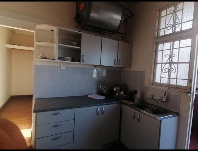 1 BEDROOM APARTMENT FOR SALE IN GLENWOOD